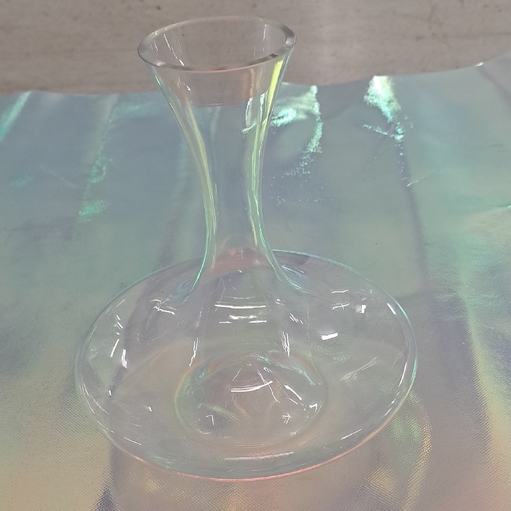 Elegant Clear Glass Wine Decanter